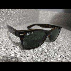 Ray ban 2132 new wayfarer petite
